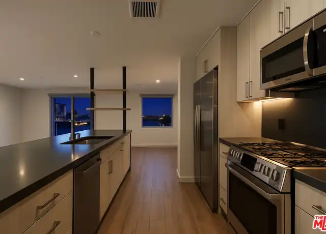 Property at 10951 National Blvd #303, Los Angeles, CA, 90064, 2 beds, 2.5 baths, [object Object]