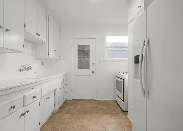 Property at 2008-2012 S Robertson - 2008 S Robertson Blvd, Los Angeles, CA, 90034, 2 beds, 1 bath, [object Object]