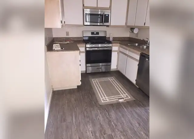 Photo of 16460 Joy St, Lake Elsinore, CA 92530