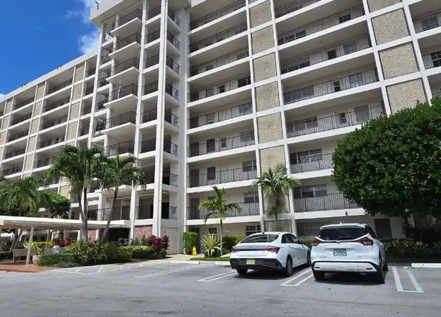 Property at 3300 N Palm Aire Dr #407, Pompano Beach, FL, 33069, 2 beds, 2 baths, [object Object]