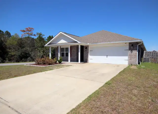 Property at 904 Merganser Way, Crestview, FL, 32539, 4 beds, 2 baths, [object Object]