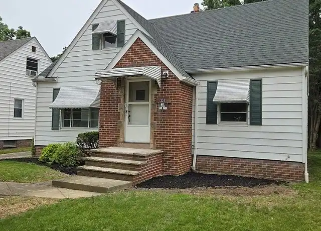 Property at 331 E 264th St, Euclid, OH, 44132, 3 beds, 2 baths, [object Object]