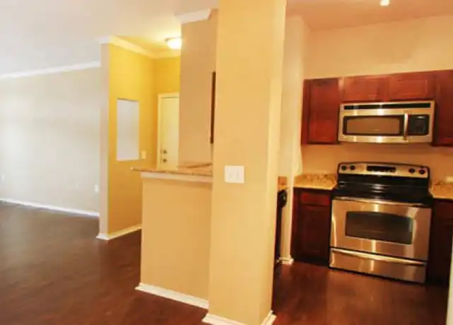 Property at 5417 S MoPac Expy Unit 2018, Austin, TX, 78749, 2 beds, 2 baths, [object Object]