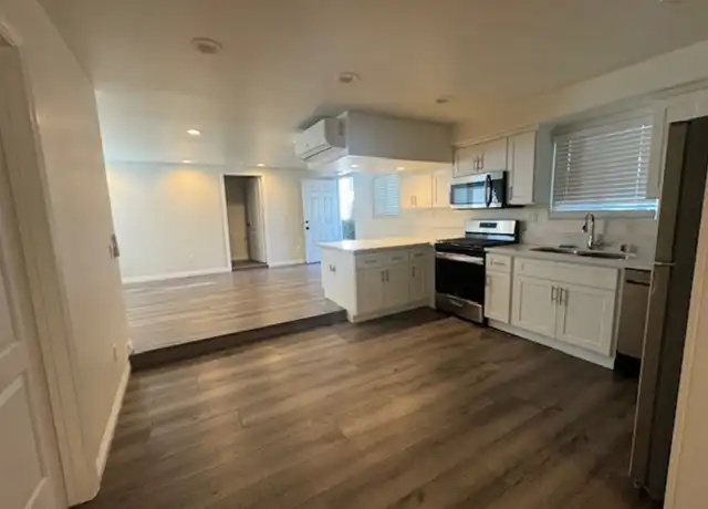 Property at 2526 W Grand Ave Unit Grand Ave unit 2526 B, Alhambra, CA, 91801, 3 beds, 2 baths, [object Object]