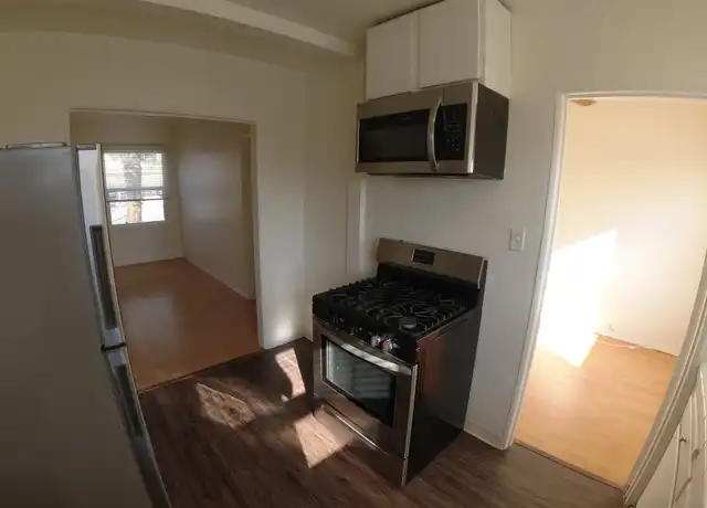 Property at 5936 Melrose Ave Unit 6, Los Angeles, CA, 90038, 2 beds, 1 bath, [object Object]