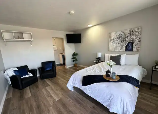 Property at 2400 North Ave Unit 25, Grand Junction, CO, 81501, 1 bed, 1 bath, [object Object]