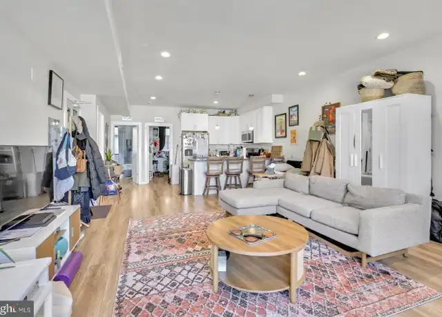 Property at 381 Martin St Unit 2, Philadelphia, PA, 19128, 2 beds, 2 baths, [object Object]