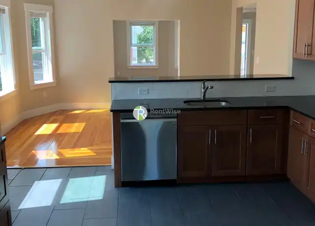 Property at 19 Banks St Unit 1, Waltham, MA, 02451, 3 beds, 2 baths, [object Object]