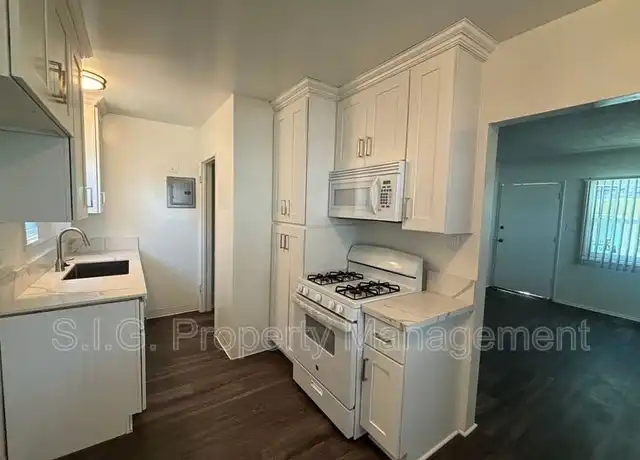 Property at 10560 Sherman Grove Ave #01, Sunland, CA, 91040, 1 bed, 1 bath, [object Object]