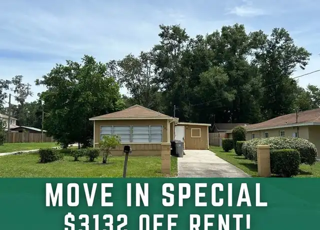 Property at 403 Monroe Ave, Apopka, FL, 32703, 3 beds, 2 baths, [object Object]