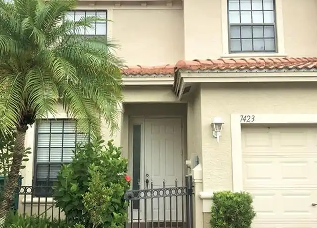 Property at 7423 Bristol Cir, Naples, FL, 34120, 3 beds, 2.5 baths, [object Object]