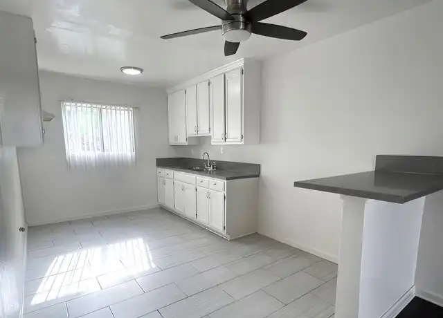 Property at 918 W 66th St Unit 2, Los Angeles, CA, 90044, 2 beds, 1 bath, [object Object]