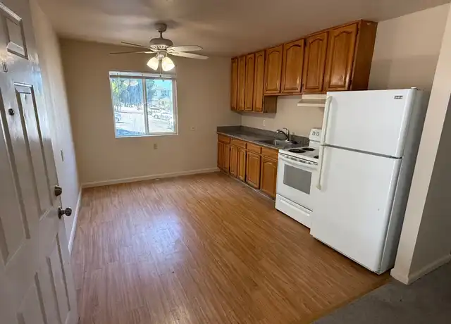 Property at 1848 E 25th St Unit D, Oakland, CA, 94606, 2 beds, 1 bath, [object Object]