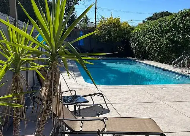 Property at Claremont Park Apartments - 5248 Claremont Ave, Oakland, CA, 94618, 1 bed, 1 bath, [object Object]