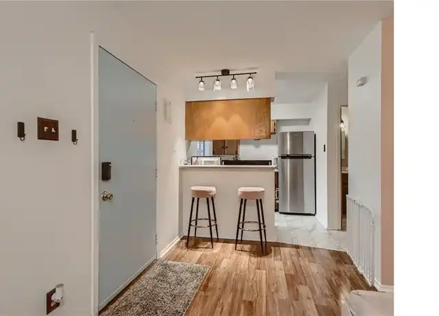 Property at 1011 W 23rd St #103, Austin, TX, 78705, 1 bed, 1 bath, [object Object]