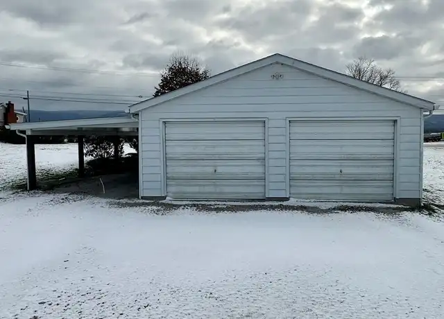 Property at 2686 Morgantown Rd, Smithfield, PA, 15478, 2 beds, 1 bath, [object Object]
