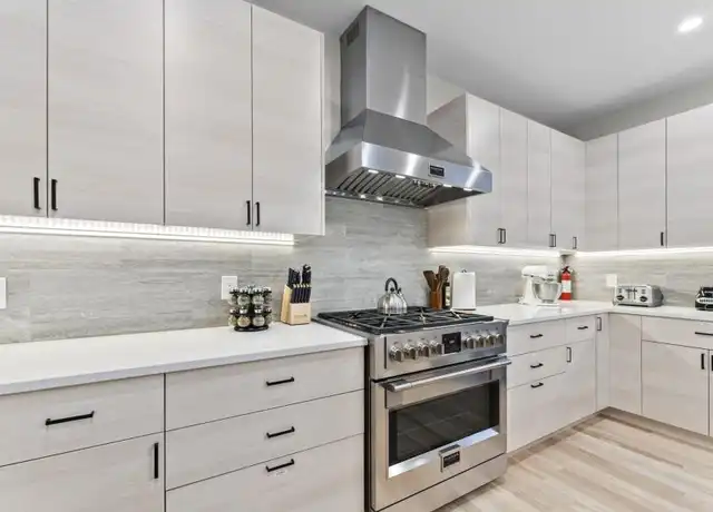 Property at 21 Bolton St, Waltham, MA, 02453, 6 beds, 5 baths, [object Object]
