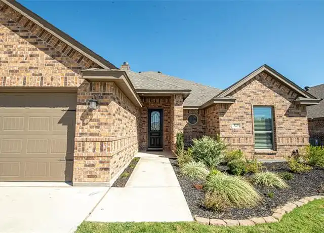 Property at 325 Paloma St, Weatherford, TX, 76087, 3 beds, 2 baths, [object Object]