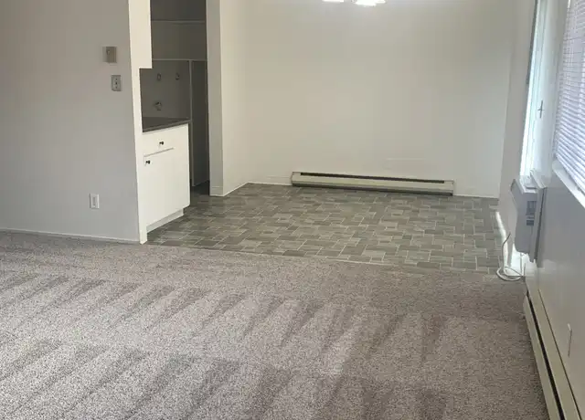 Property at 700 Crater Lake Ave Unit 52, Medford, OR, 97504, 2 beds, 2 baths, [object Object]