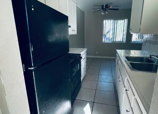 Property at 6638 MacArthur Blvd Unit 6640-F, Oakland, CA, 94605, 2 beds, 1 bath, [object Object]