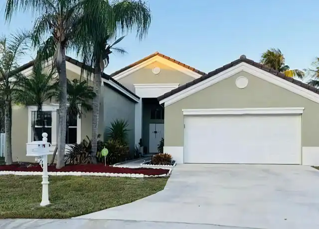 Property at 1064 Cedar Falls Dr, Weston, FL, 33327, 4 beds, 2.5 baths, [object Object]