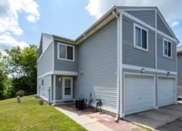 Property at 525 Meadow Green Ln Unit 525, Round Lake Beach, IL, 60073, 3 beds, 1.5 baths, [object Object]