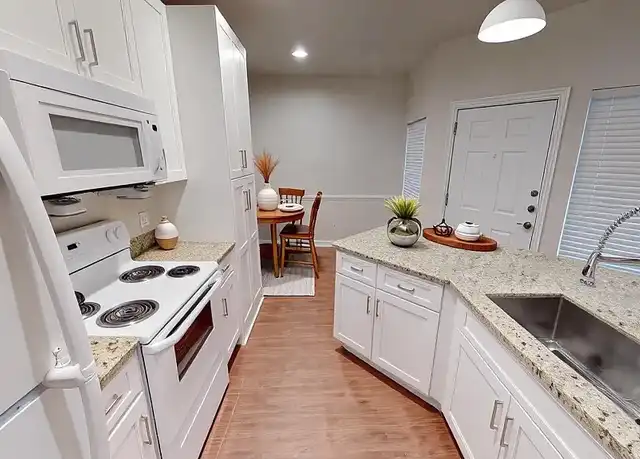 Property at The Whittington Apartments - 609 Mallette Dr, Victoria, TX, 77904, 1 bed, 1 bath, [object Object]