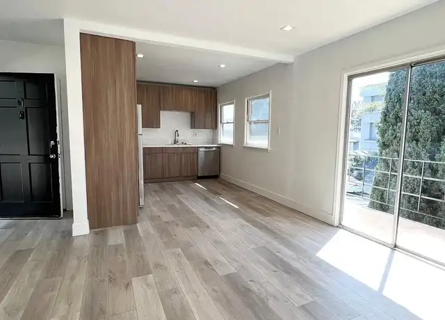 Property at 7911 Blackburn Ave, Los Angeles, CA, 90048, 1 bed, 1 bath, [object Object]