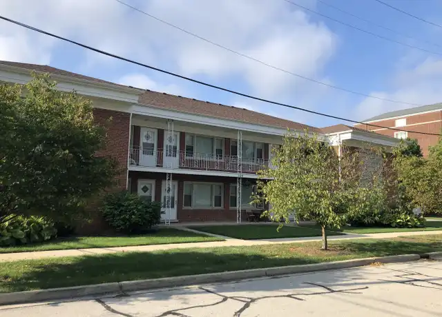 Property at 105 E Grove St Unit 03, Lombard, IL, 60148, 1 bed, 1 bath, [object Object]