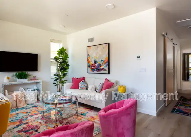 Property at 184 Garfield St Unit 102, Ashland, OR, 97520, 1 bed, 1 bath, [object Object]