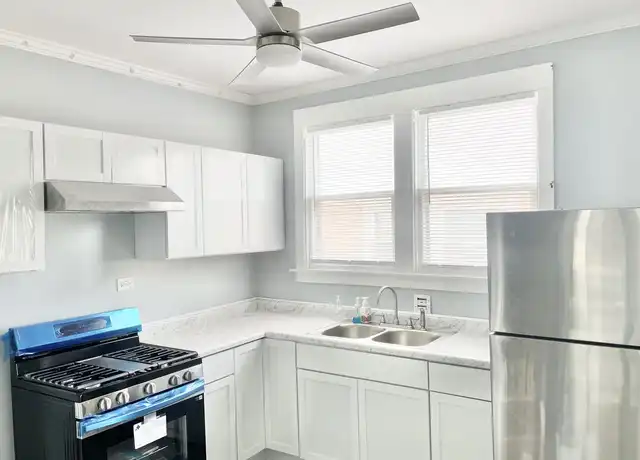 Property at 3516 N Neenah Ave, Chicago, IL, 60634, 3 beds, 1 bath, [object Object]