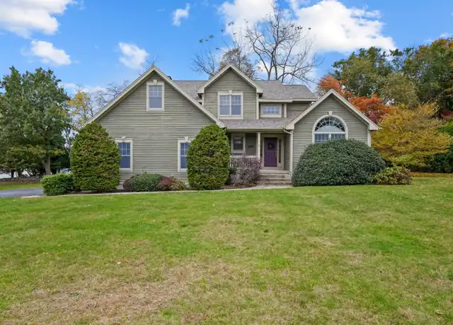 Property at 15 Jacobs Point Rd, Warren, RI, 02885, 4 beds, 2.5 baths, [object Object]
