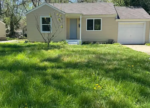 Property at 707 S Warren Ave, Springfield, MO, 65802, 2 beds, 1 bath, [object Object]