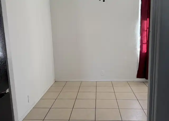 Property at 1813 N 18th St Unit 4, Phoenix, AZ, 85006, 2 beds, 1 bath, [object Object]