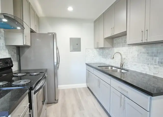 Photo of 445 Kuehnis Dr, Campbell, CA 95008