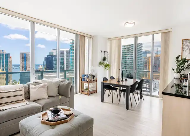 Property at 79 SW 12th St Unit 3106S, Miami, FL, 33130, 2 beds, 2 baths, [object Object]