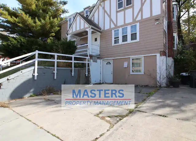 Property at 2547 Greenway St, Toledo, OH, 43607, 2 beds, 1 bath, [object Object]