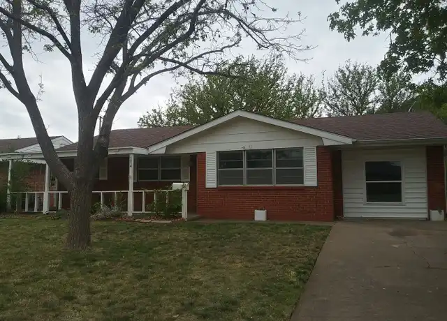 Property at 1314 Callahan St, Amarillo, TX, 79106, 4 beds, 2 baths, [object Object]