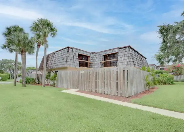 Property at 4091 Palm Bay Cir, West Palm Beach, FL, 33406, 2 beds, 2.5 baths, [object Object]