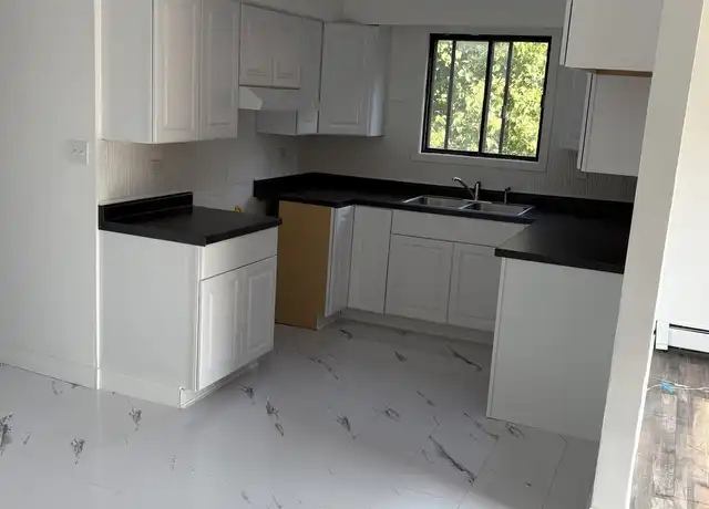 Property at 10601 Major Ave Unit 2S, Chicago Ridge, IL, 60415, 2 beds, 1 bath, [object Object]