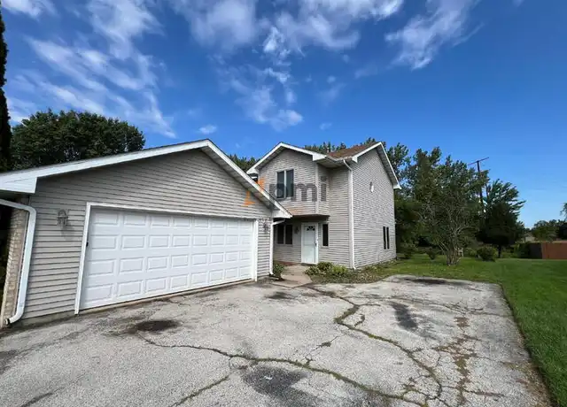 Property at 4860 W 92nd Ave, Crown Point, IN, 46307, 3 beds, 2.5 baths, [object Object]
