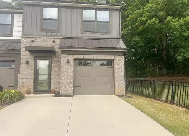 Property at 4 Connaught Ct Unit 1, Mauldin, SC, 29662, 3 beds, 2.5 baths, [object Object]