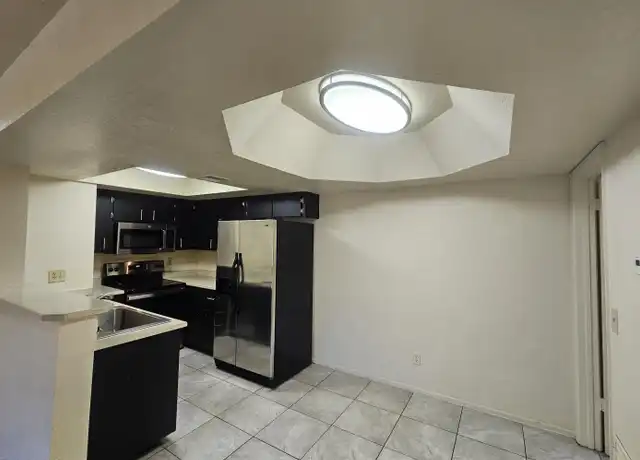 Property at 1370 S Price Rd Unit 210, Tempe, AZ, 85281, 1 bed, 1 bath, [object Object]