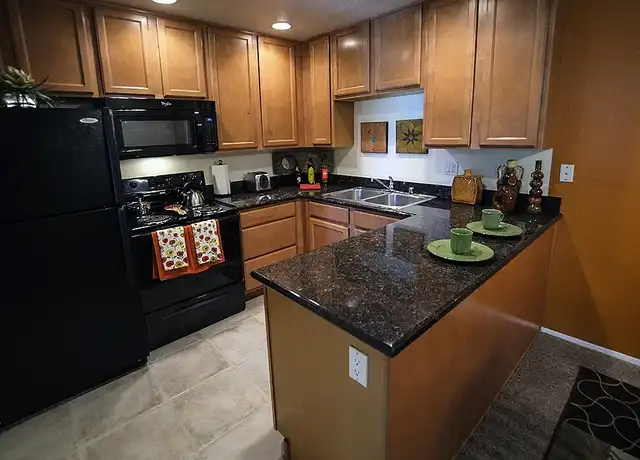 Property at The Villas at Camino Bernardo - 11203 Paseo Montanoso, San Diego, CA, 92127, 1-2 bed, 1-2 bath, [object Object]