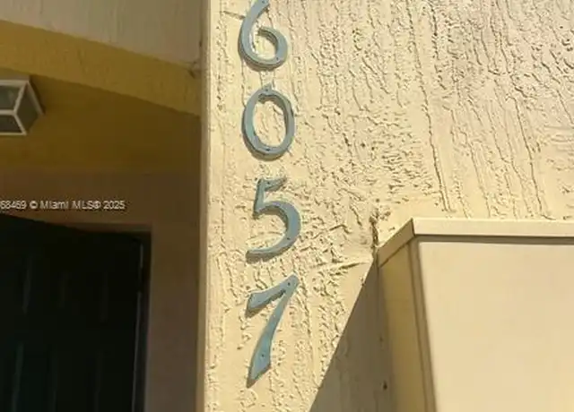 Property at 6057 SW 19th Pl Unit 6057, North Lauderdale, FL, 33068, 3 beds, 2.5 baths, [object Object]