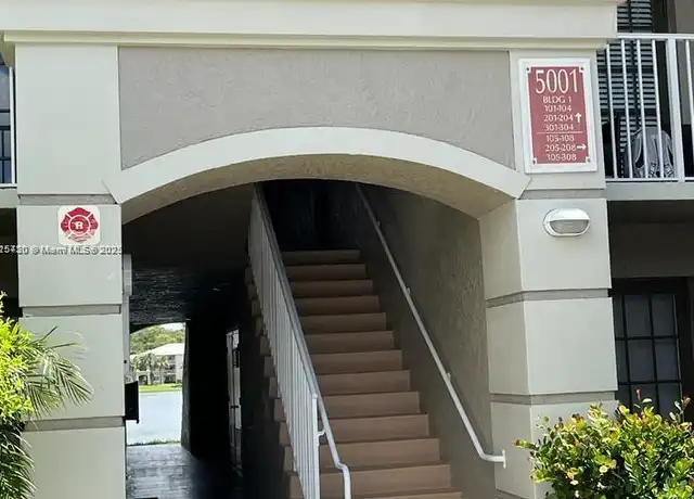 Property at 5001 Wiles Rd #102, Coconut Creek, FL, 33073, 1 bed, 1 bath, [object Object]