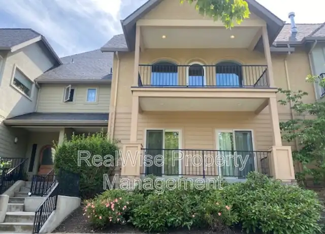 Property at 528 W Nevada St, Ashland, OR, 97520, 3 beds, 2.5 baths, [object Object]