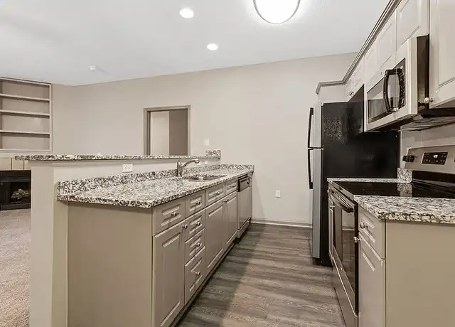 Property at Marble Cliff Commons - 2828 Marblevista Blvd, Columbus, OH, 43204, 1-3 bed, 1-2 bath, [object Object]