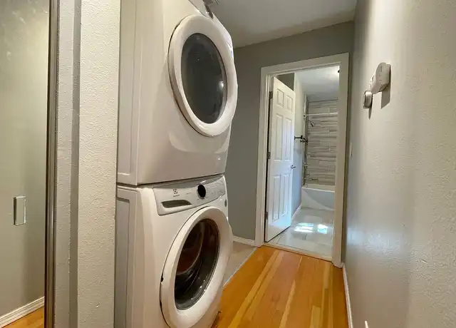 Property at 2320 N Kilpatrick St Unit U2F, Portland, OR, 97217, 2 beds, 1.5 baths, [object Object]
