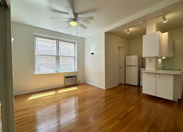 Property at The Ambassador - 5959 N Kenmore Ave, Chicago, IL, 60660, 0 beds, 1 bath, [object Object]